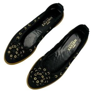 SESTO MEUCCI Black Floral Gold Ringlet Loafers